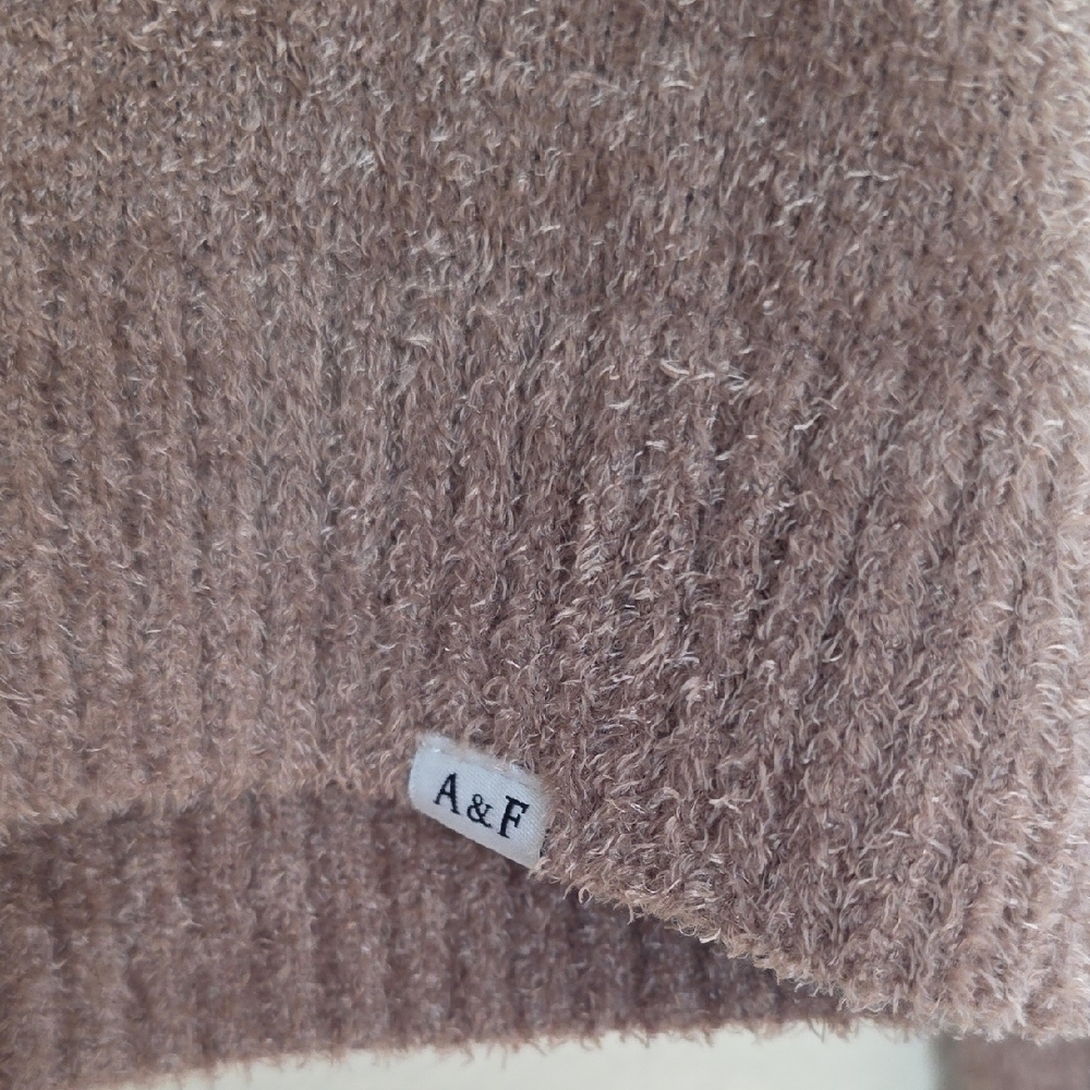 Abercrombie & Fitch Kids Soft Knit Button Front Cropped Brown Cardigan Girl 9/10 - Picture 6 of 11